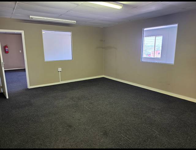 394M² MINI FACTORY TO LET IN KYA SANDS
